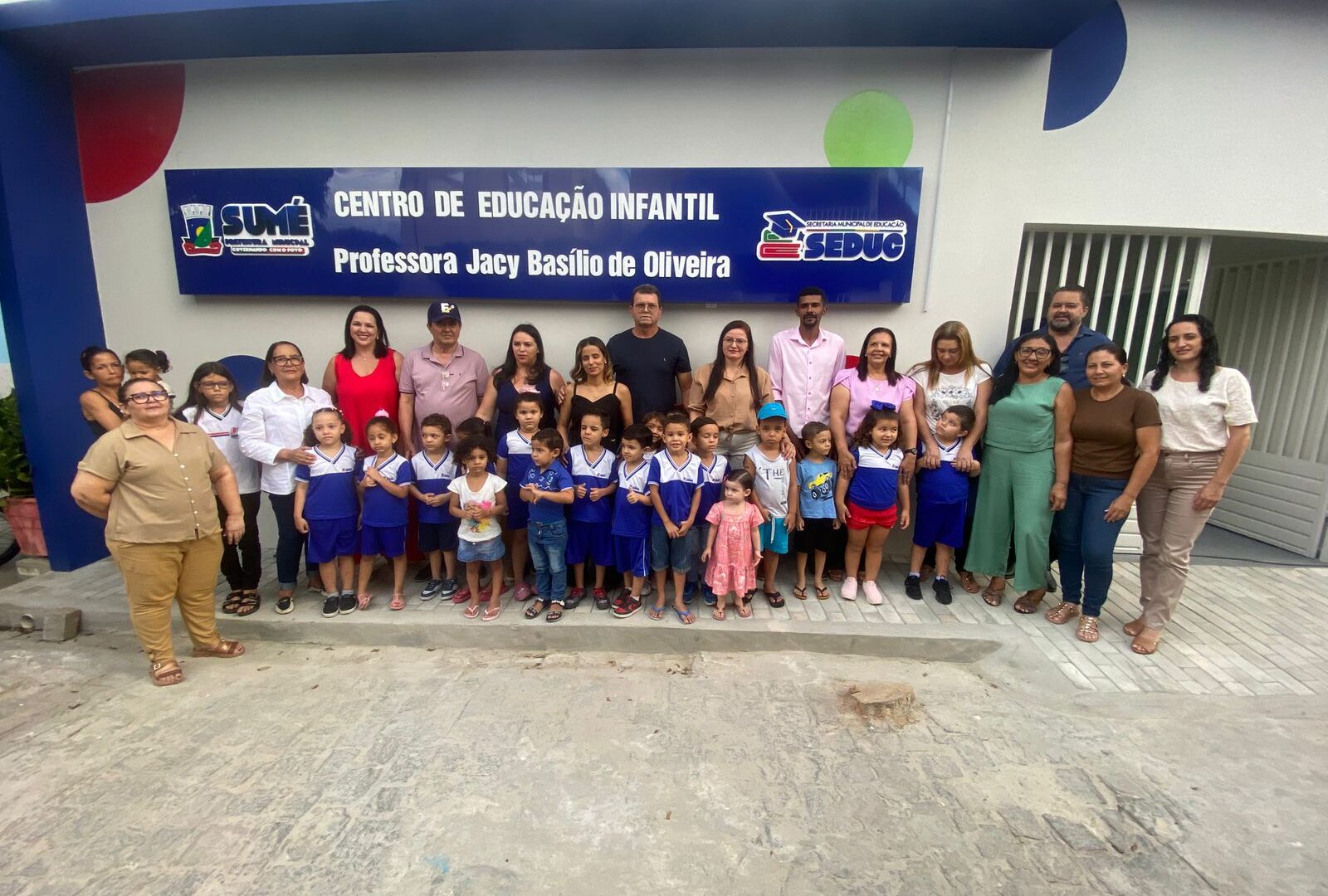 Prefeitura de Sumé entrega Centro de Educação Infantil no bairro do Alto Alegre