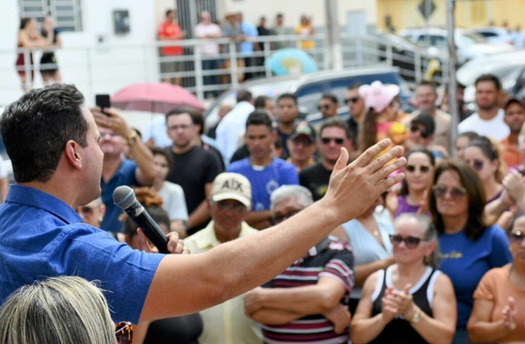 Governador Lucas Ribeiro entrega abastecimento d’água em comunidade quilombola e autoriza novas obras no Sertão