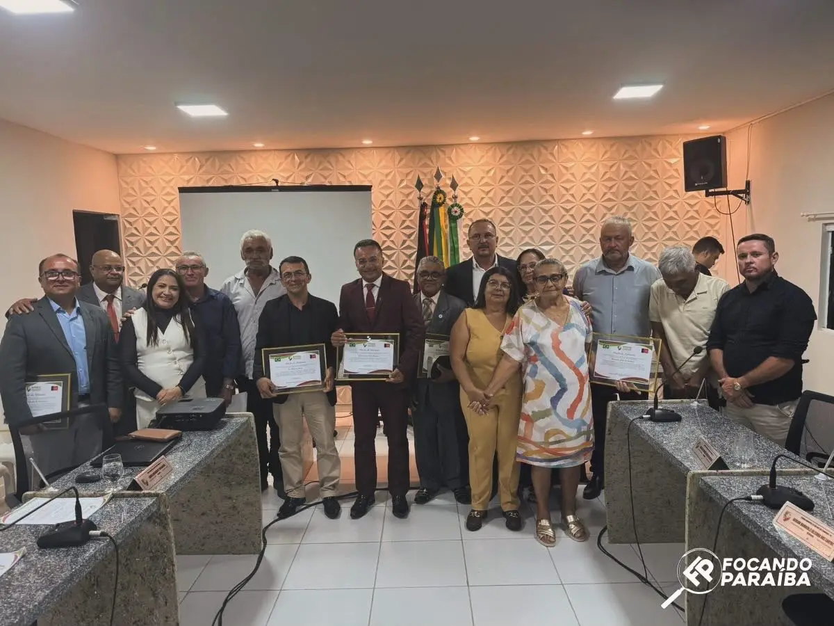 Câmara de São José dos Cordeiros realiza sessão solene em homenagem ao Dia do Evangélico com grande participação popular
