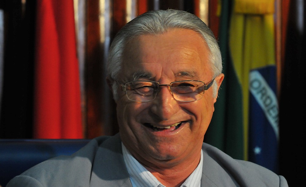 Frei Anastácio não vai disputar Eleições; ex-deputado sofreu queda e tem perda de memória