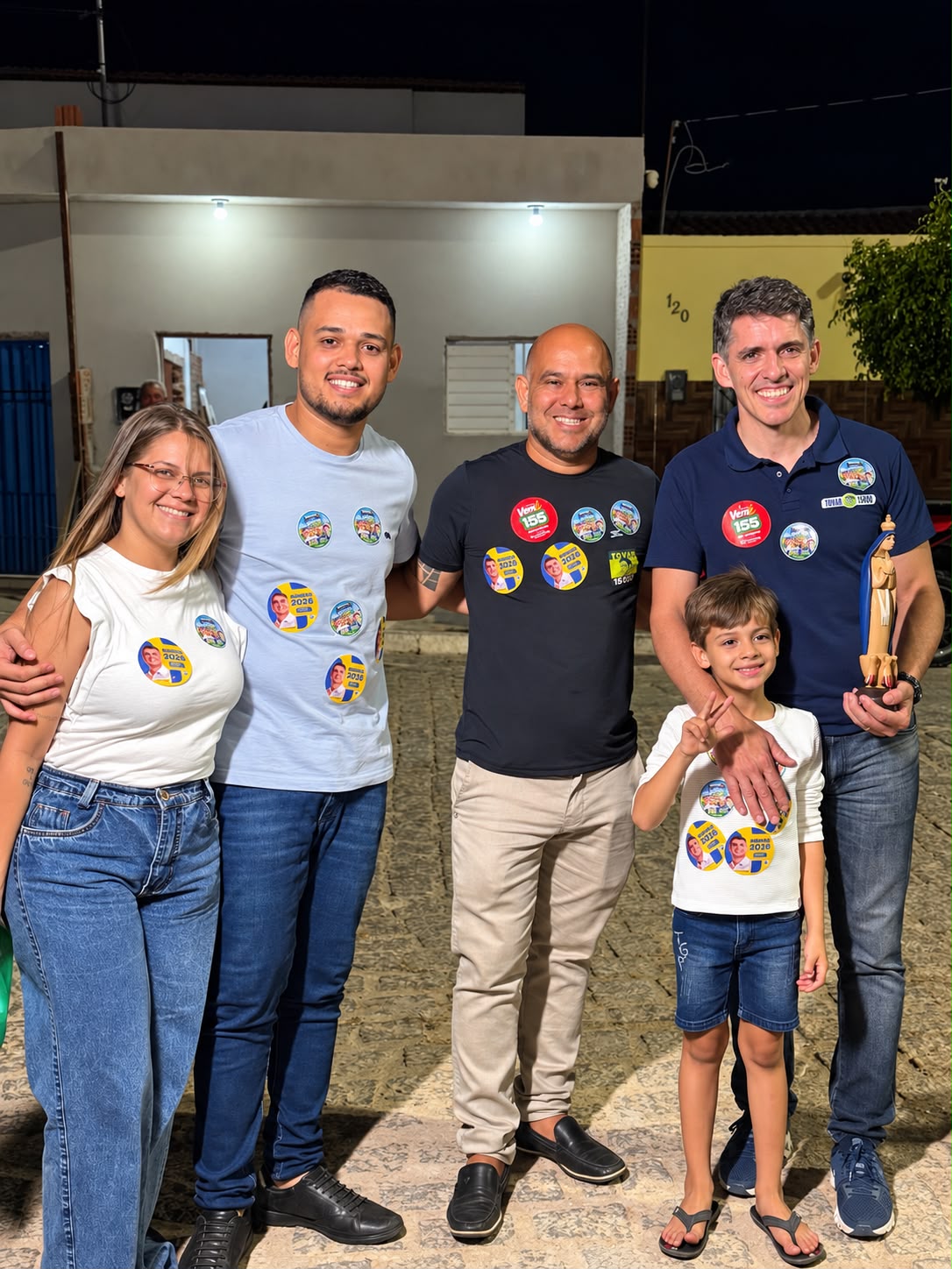 Tovar e Romero firmam compromissos com Sumé.