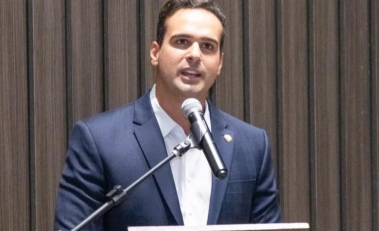 Lucas Ribeiro encaminha projeto de isenção do IPVA para motoristas de aplicativo